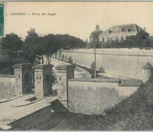 79194 - FRANCE -   Carte postal  VINTAGE POSTCARD  - Haute-Marne: LANGRES