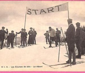 af9372 -   VINTAGE POSTCARD  Ansichtskarten - Winter Sport Skiing