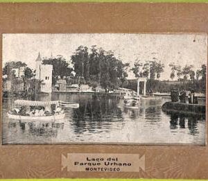 af2603 - URUGUAY - VINTAGE POSTCARD - MONTEVIDEO
