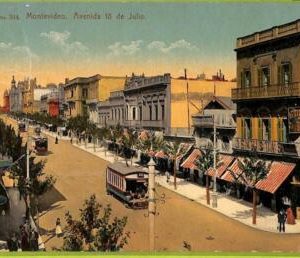 af2551 - URUGUAY - VINTAGE POSTCARD - MONTEVIDEO