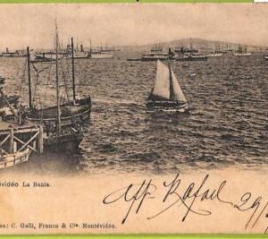 af2553- URUGUAY - VINTAGE POSTCARD - MONTEVIDEO - La Bahia