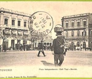 af2692  - URUGUAY - VINTAGE POSTCARD - MONTEVIDEO - 1900 - Plaza Independencia