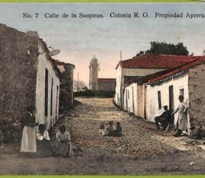 af2756 - URUGUAY - VINTAGE POSTCARD - Calle de la Suspiros