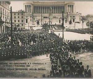 ab0451 - VINTAGE POSTCARD - ROME City: Monument to V. Emanuelle II