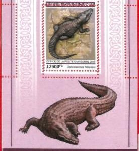 A1943 - GUINEA, ERROR: MISSPERF, SOUVENIR SHEET - 2019, Crocodiles