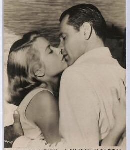 ad8980 -  VINTAGE POSTCARD - CINEMA - Grace Kelly & William Holden