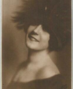 62109 - VINTAGE POSTCARD - CINEMA, Leda Gys