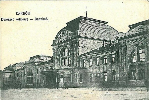 11098 - POSTCARD Ansichtskarten - Polen POLAND: Tarnów Tarnau : BAHNHOF