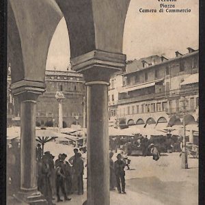 ae3000 - CARTOLINA  D'EPOCA - Verona Città - Piazza Camera di Commercio