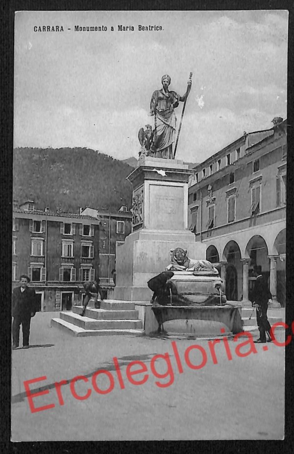 ag7820 - CARTOLINA D'EPOCA - Massa Carrara Città - Monumento a Maria Beatrice