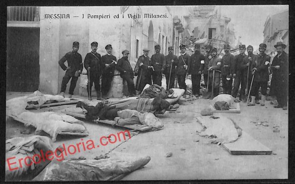 ag8780 - CARTOLINA D'EPOCA - Messina Città - I Pompieri ed Vigili Milanesi