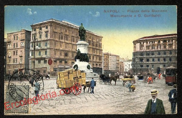 ag9898 - CARTOLINE D'EPOCA - Napoli Citta - Monumento a G. Garibaldi