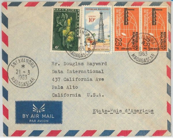 44952  -  MADAGASCAR -  POSTAL HISTORY - Airmail COVER to USA 1963 Flowers