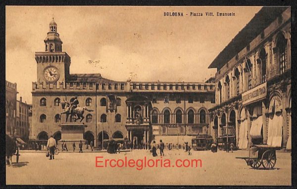 ae1969 - CARTOLINA  D'EPOCA - Bologna Città - Piazza Vittorio Emanuele