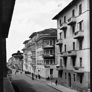 ae0096 - CARTOLINA  D'EPOCA - Arezzo  Città - Via Francesco Crispi  1957
