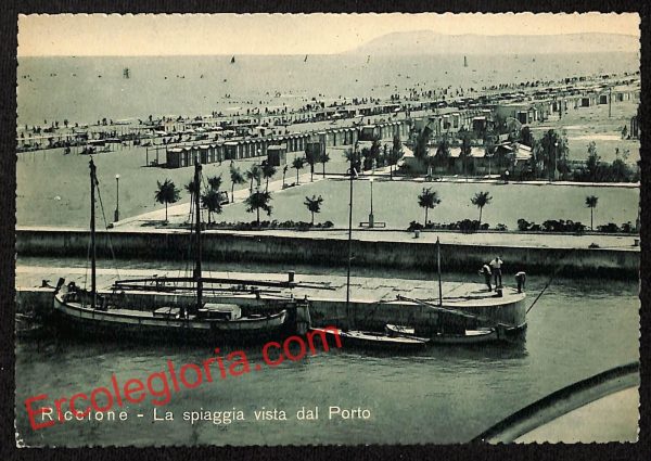 ah9895 - CARTOLINA D'EPOCA - Riccione Città - La Spiaggia vista dal Porto