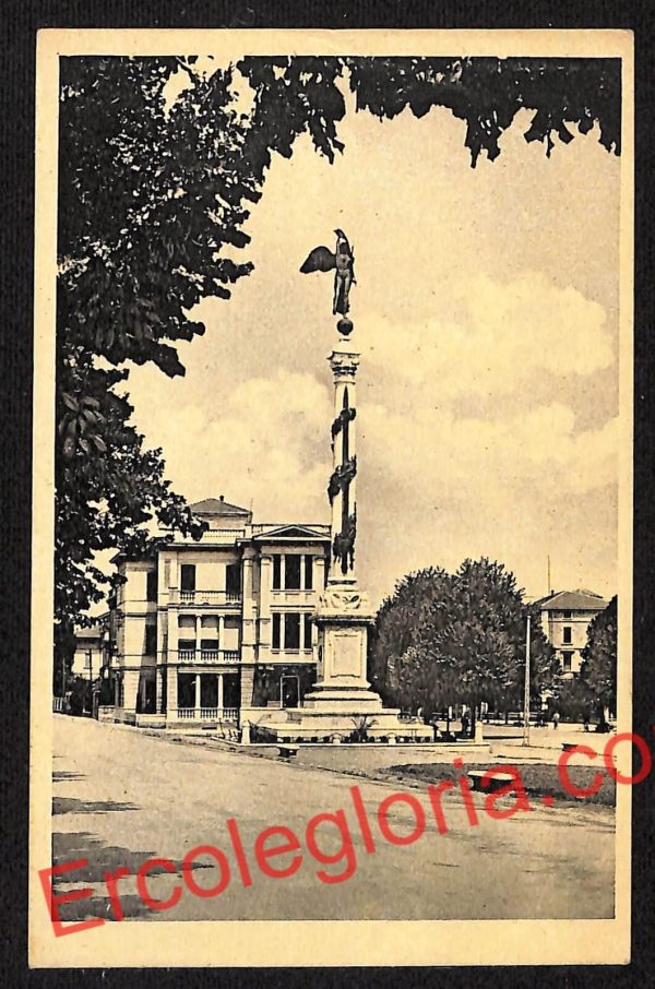 ah5355 - CARTOLINA D'EPOCA - Parma Città - Monumento alla Vittoria