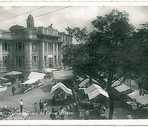 28312   CARTOLINA d'Epoca - SAVONA Città: MERCATO CORSO MAZZINI 1954
