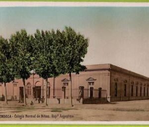 af0716 - ARGENTINA - Vintage Postcard - Mendoza - Colegio Normal de Ninas