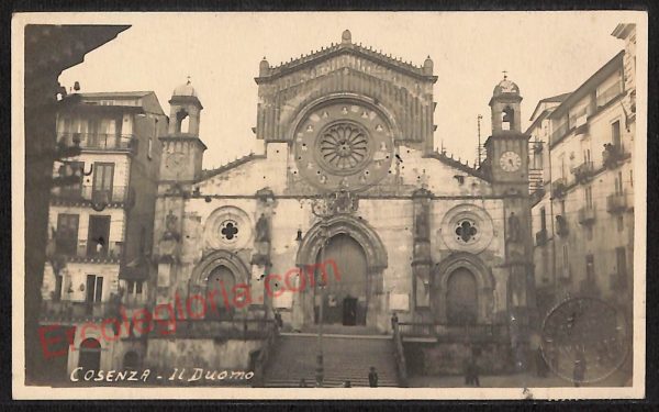 ae5408 - CARTOLINA D'EPOCA - Cosenza Città - Il Duomo