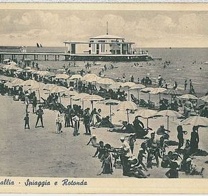 31559   CARTOLINA d'Epoca ANCONA provincia : SENIGALLIA Spiaggia
