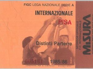 68369  - Vecchio  BIGLIETTO PARTITA CALCIO - 1985 / 1986 : INTER /  Pisa
